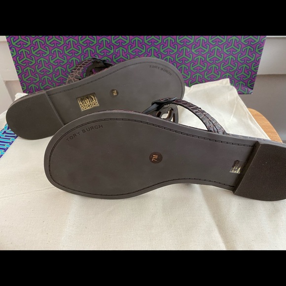 Tory Burch Miller Metal Logo Leather Sandal - Picture 9 of 9